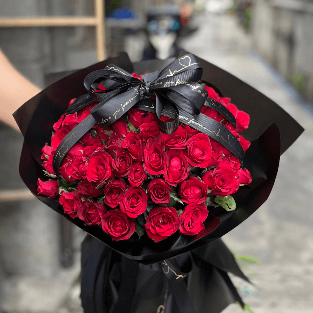 Classic Rose Bouquet - Valentine Delivery Manila